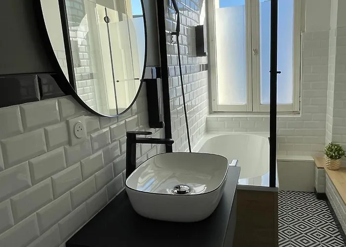 Апартаменты L'Appartement Vert Дуэ